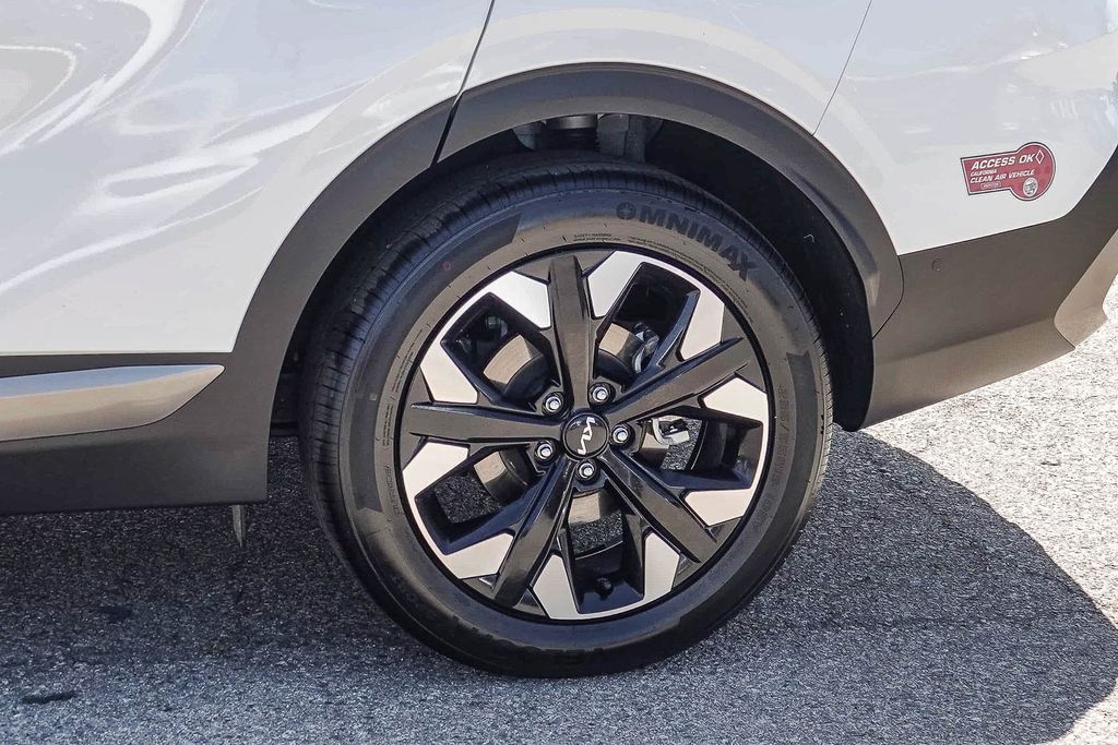 Thumbnail: 2024 Kia Sportage - 22