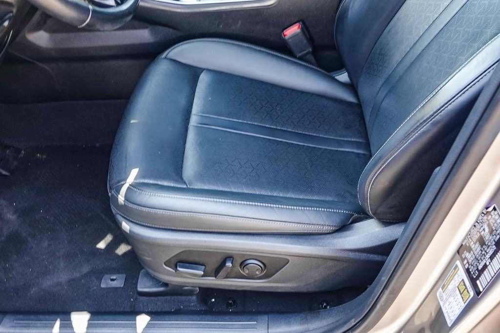 Thumbnail: 2022 Kia Sorento - 22