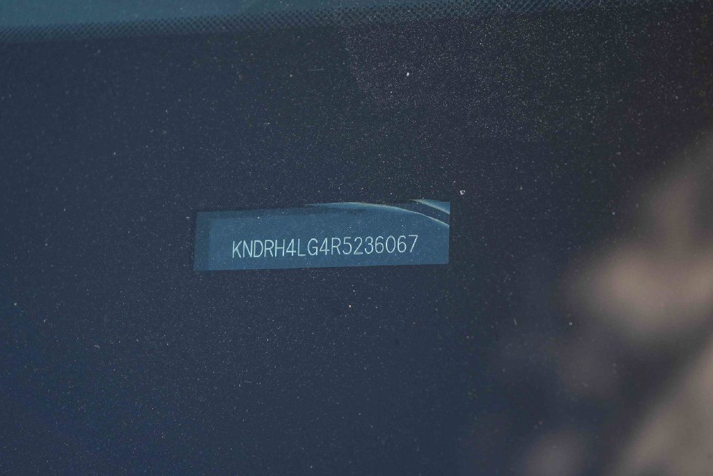 Thumbnail: 2024 Kia Sorento - 30
