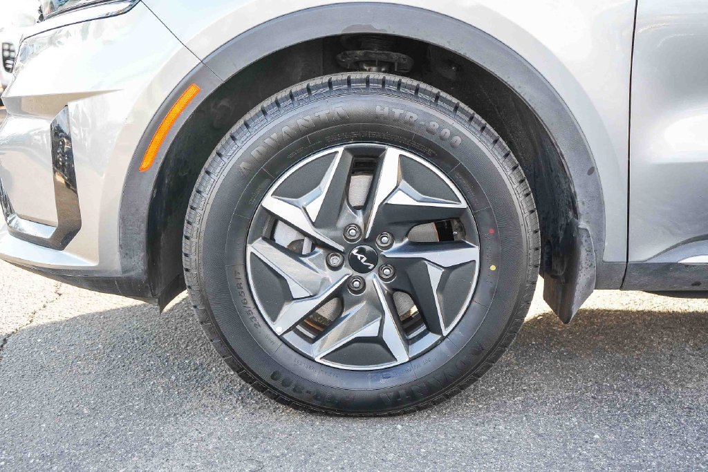 Thumbnail: 2024 Kia Sorento - 22
