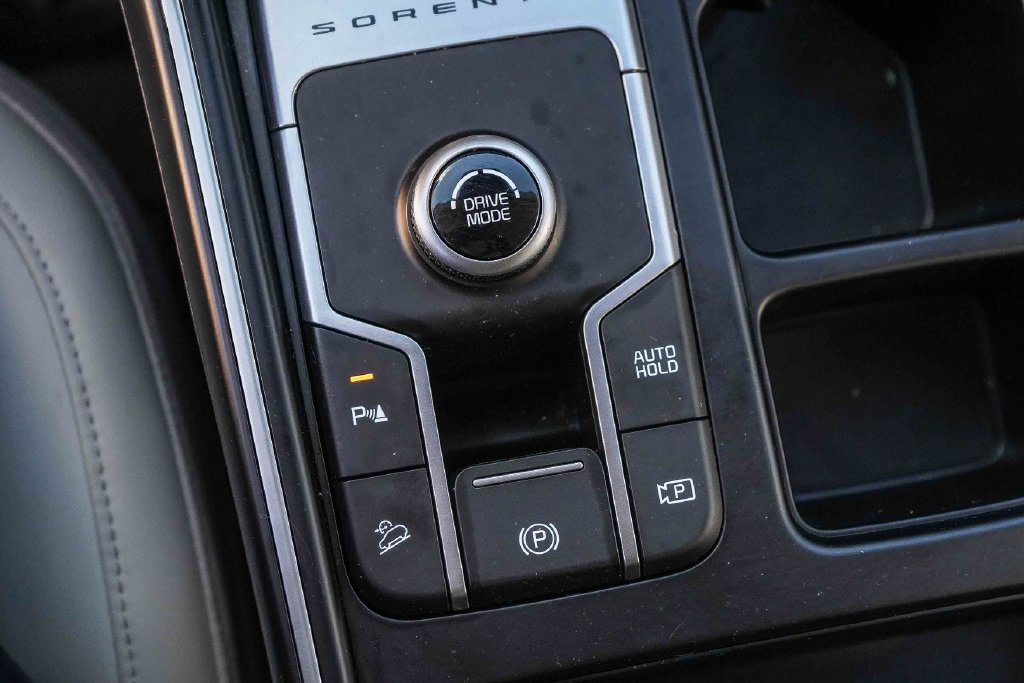 Thumbnail: 2024 Kia Sorento - 25