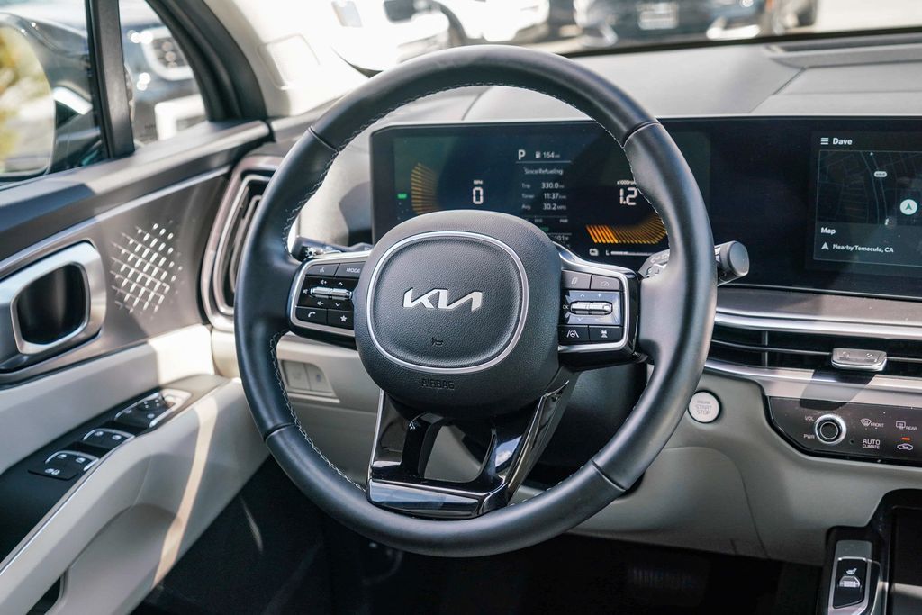 Thumbnail: 2025 Kia Sorento - 7