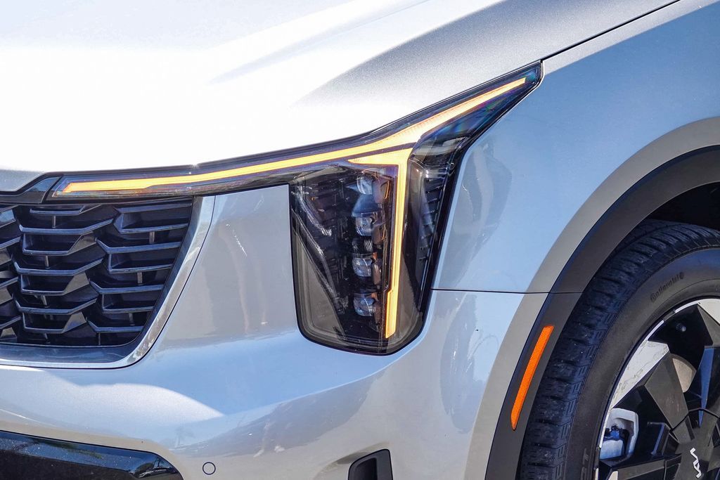 Thumbnail: 2025 Kia Sorento - 21
