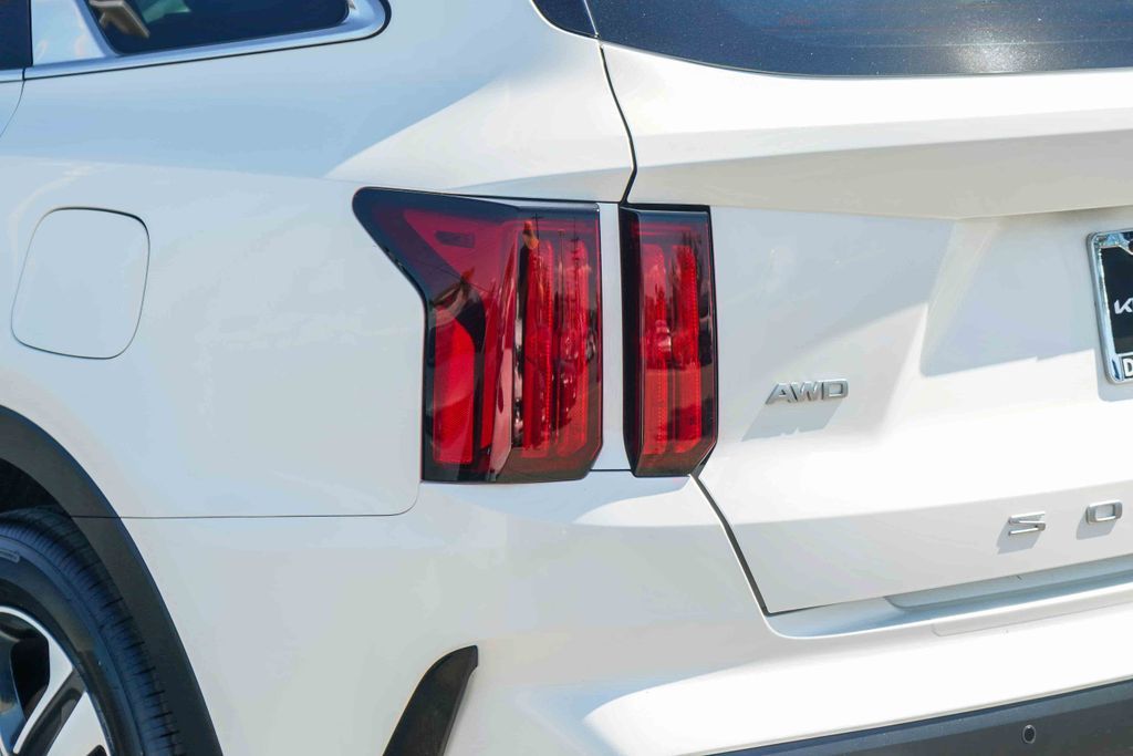 Thumbnail: 2022 Kia Sorento - 19
