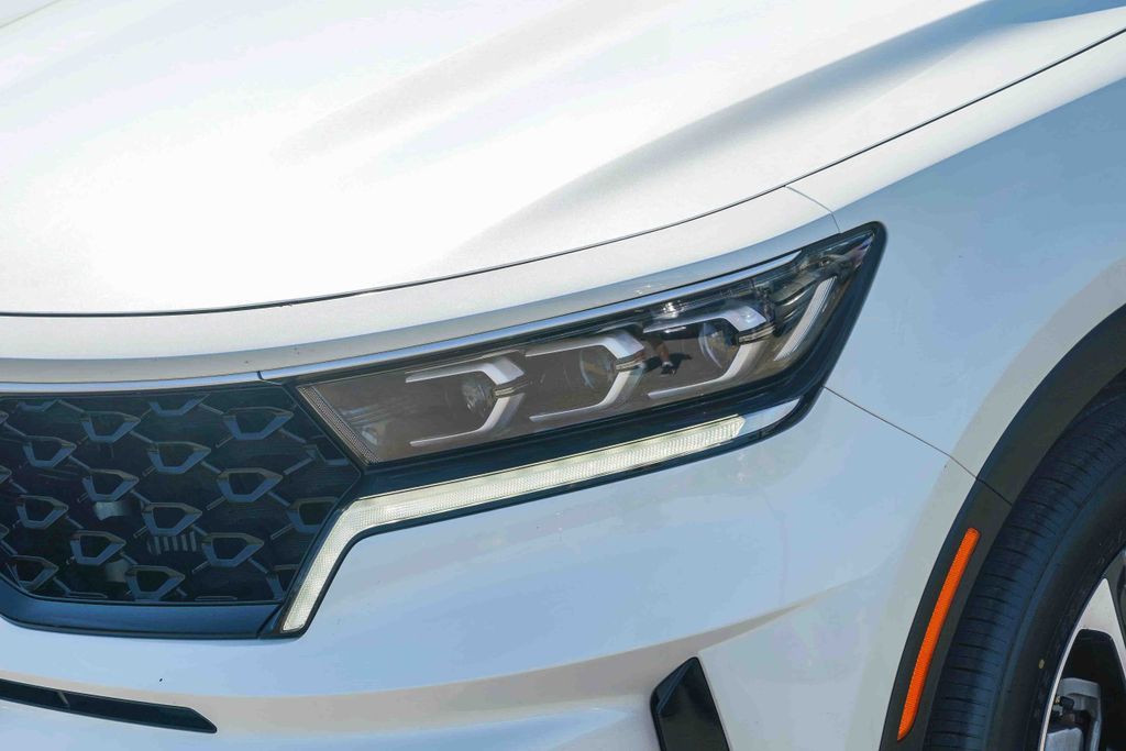 Thumbnail: 2022 Kia Sorento - 20