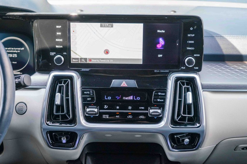 Thumbnail: 2023 Kia Sorento - 12