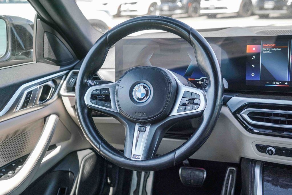 Thumbnail: 2023 BMW i4 - 8
