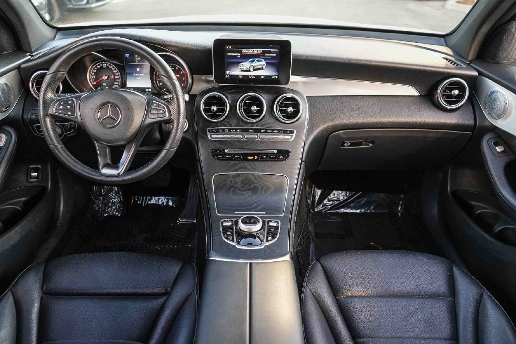 Thumbnail: 2019 Mercedes-Benz GLC - 2