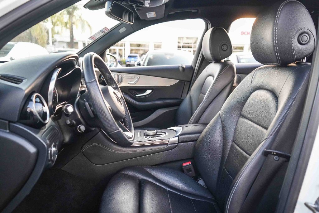 Thumbnail: 2019 Mercedes-Benz GLC - 11
