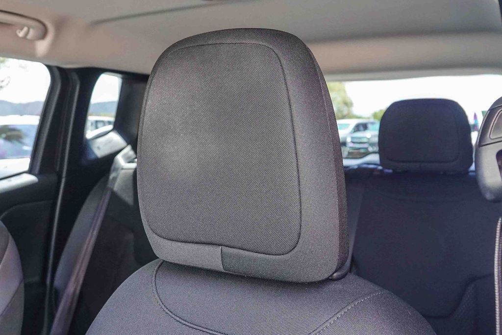 Thumbnail: 2020 Jeep Renegade - 27