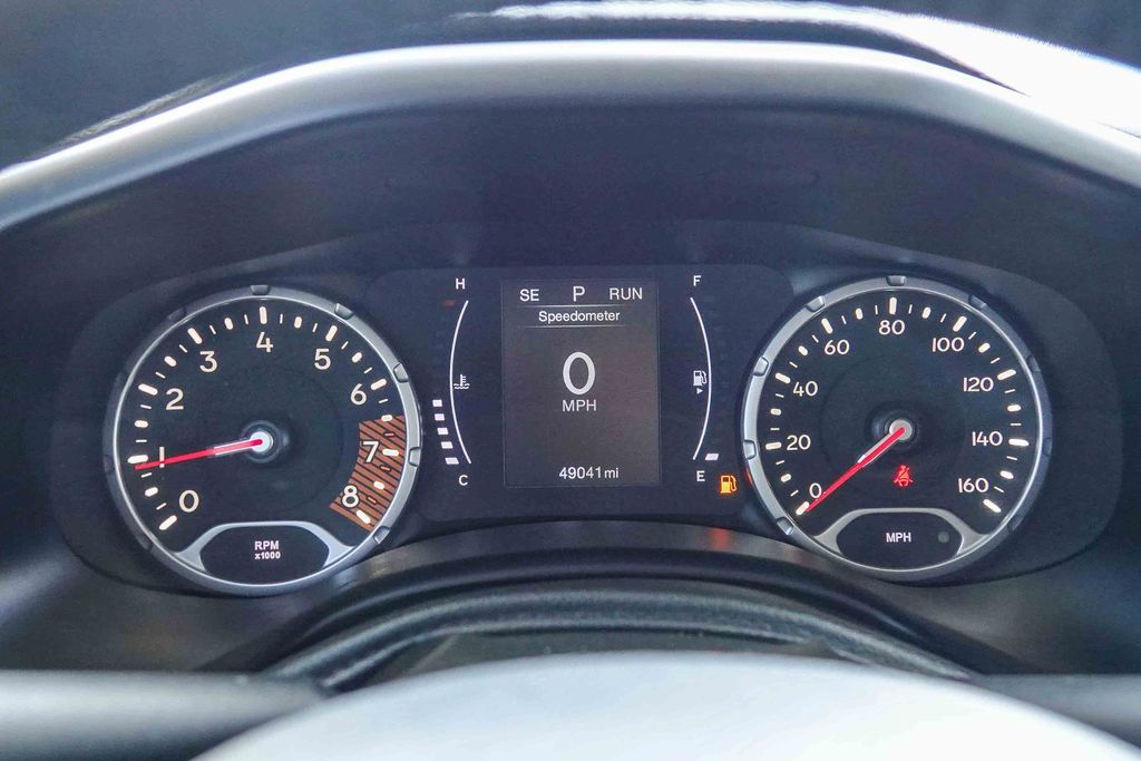 Thumbnail: 2020 Jeep Renegade - 14