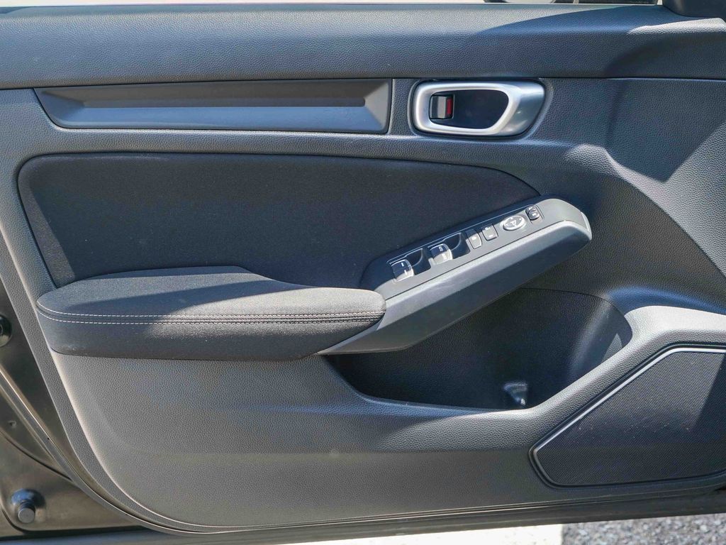 Thumbnail: 2024 Honda Civic - 23