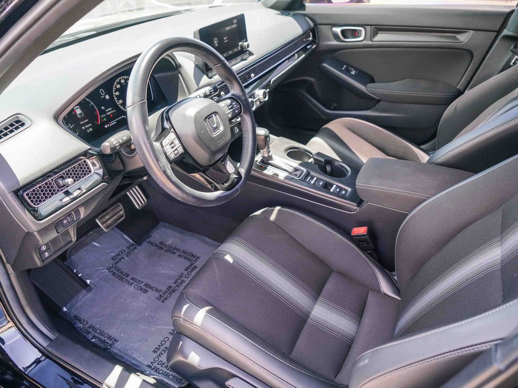 Thumbnail: 2024 Honda Civic - 10