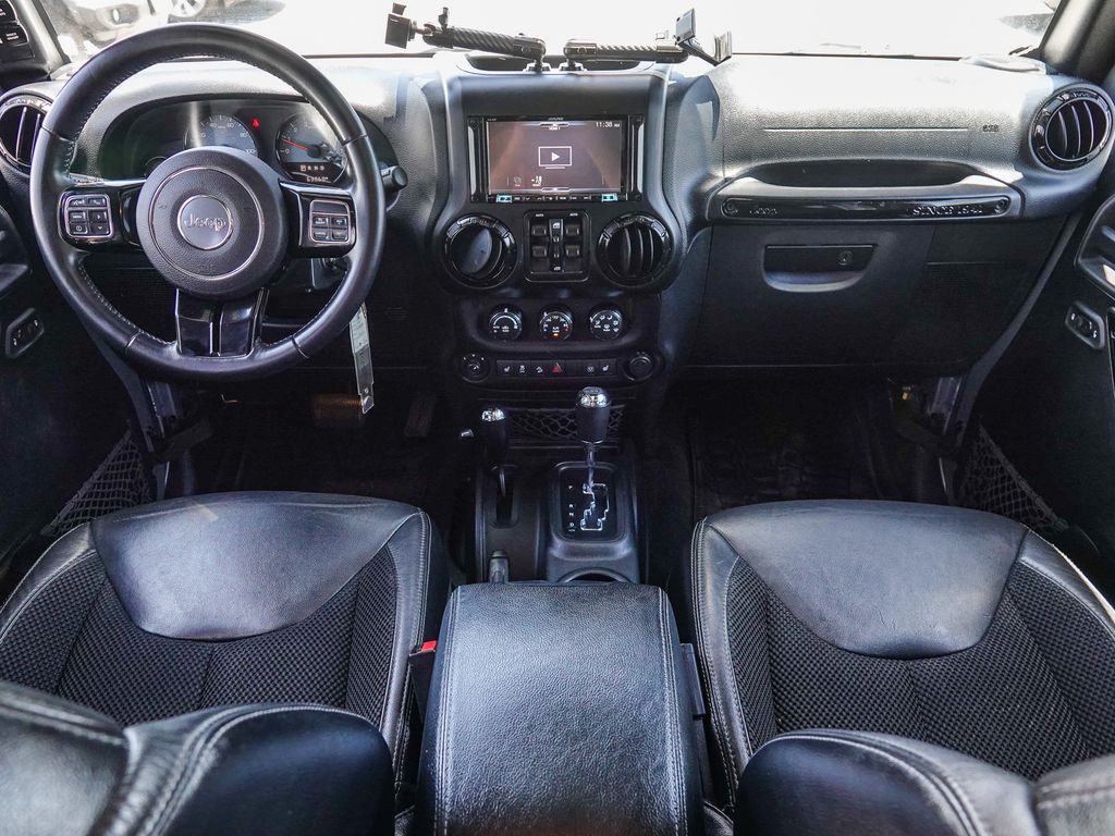 Thumbnail: 2017 Jeep Wrangler - 2