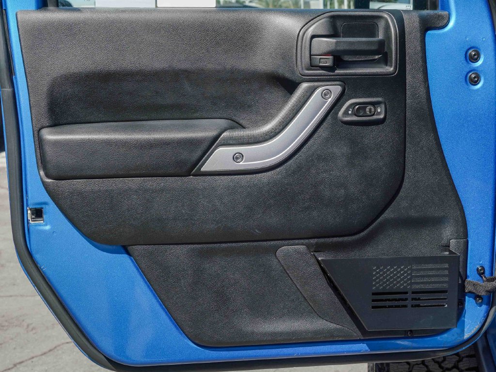 Thumbnail: 2016 Jeep Wrangler - 22