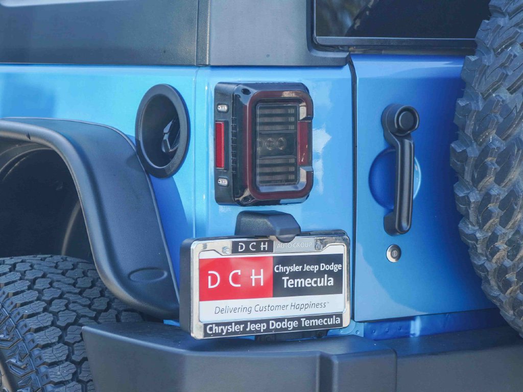 Thumbnail: 2016 Jeep Wrangler - 20