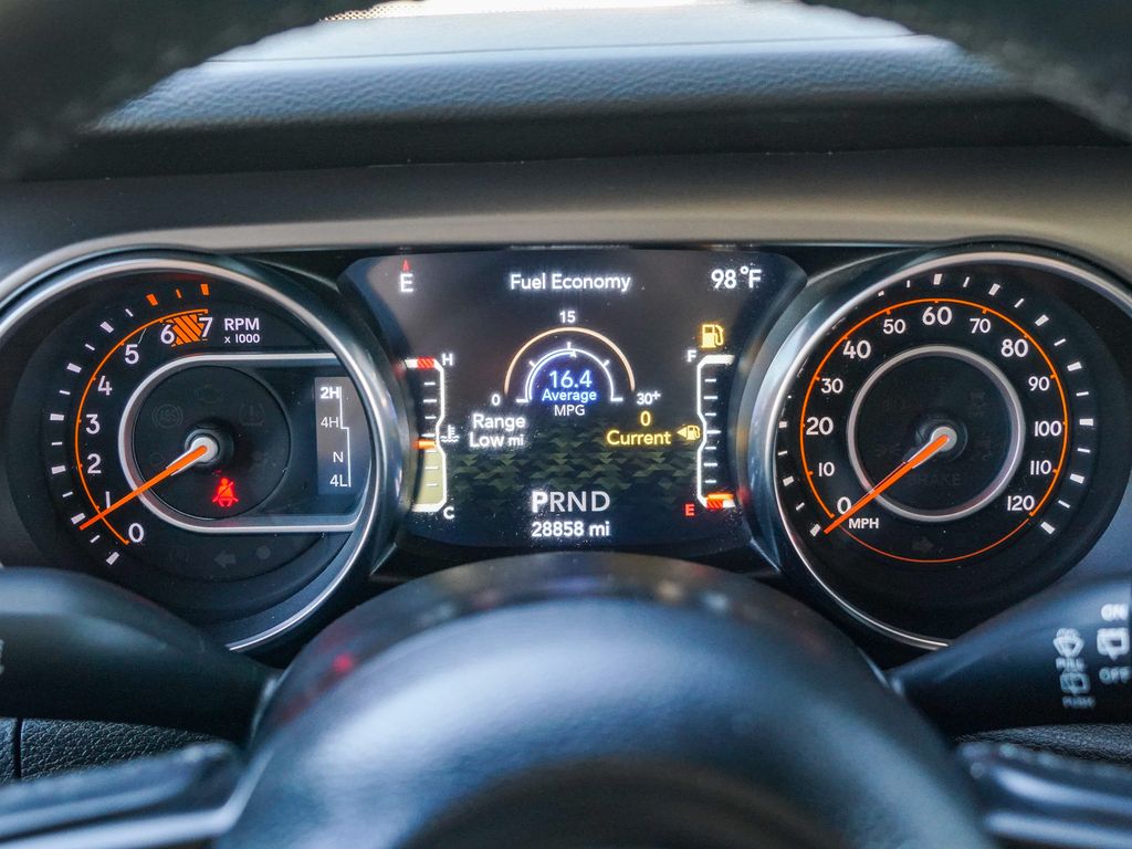 Thumbnail: 2021 Jeep Wrangler - 15