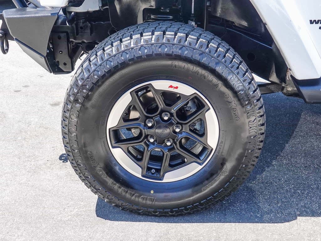 Thumbnail: 2014 Jeep Wrangler - 6