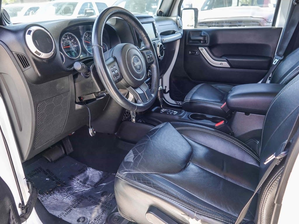Thumbnail: 2014 Jeep Wrangler - 10