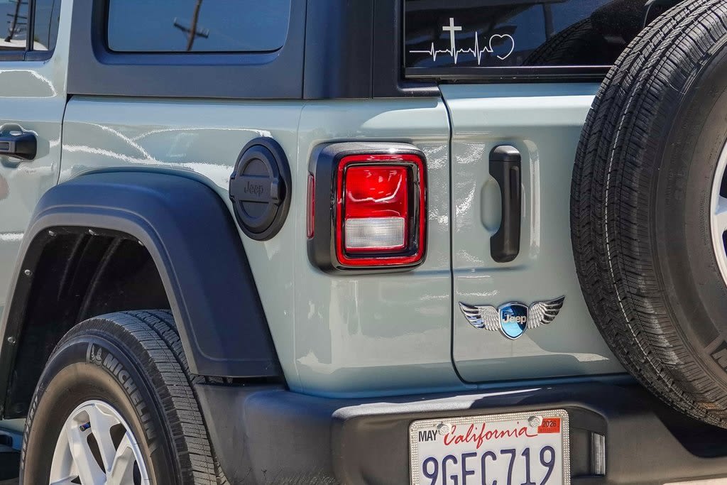 Thumbnail: 2023 Jeep Wrangler - 15