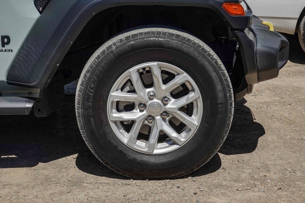 Thumbnail: 2023 Jeep Wrangler - 11