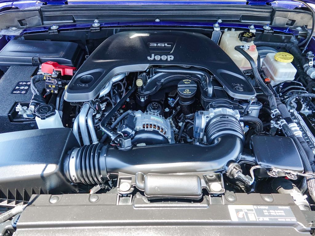 Thumbnail: 2020 Jeep Wrangler - 8