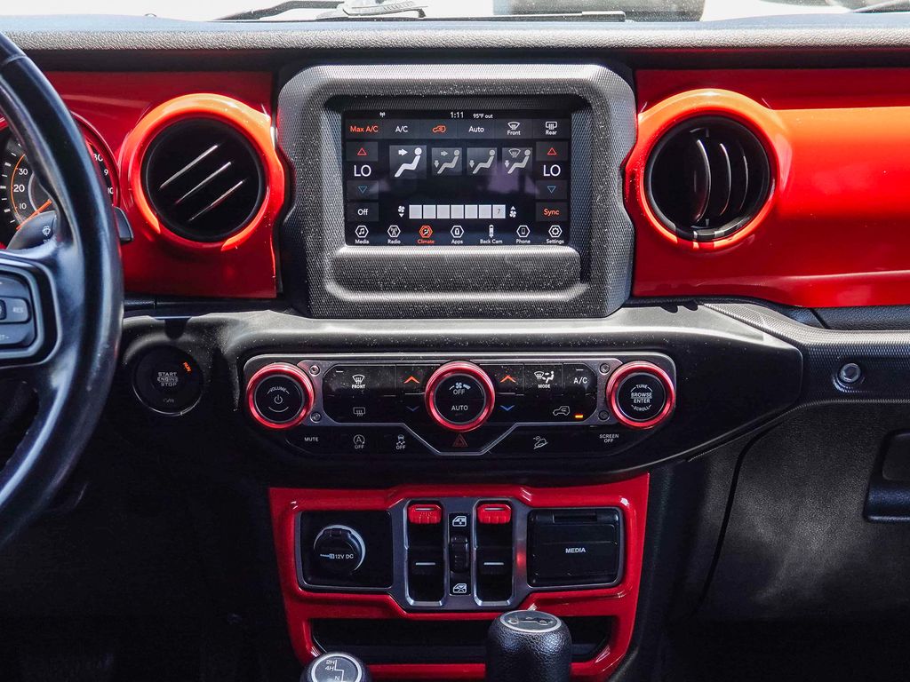 Thumbnail: 2020 Jeep Wrangler - 13