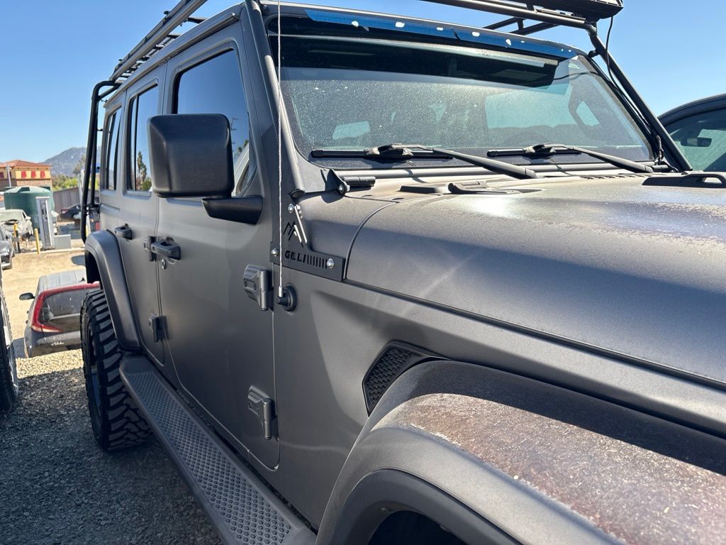 Thumbnail: 2020 Jeep Wrangler - 8