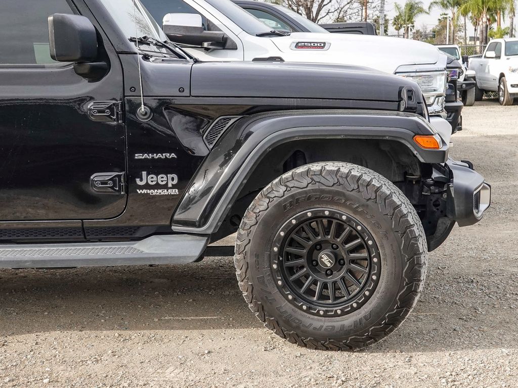 Thumbnail: 2018 Jeep Wrangler - 9