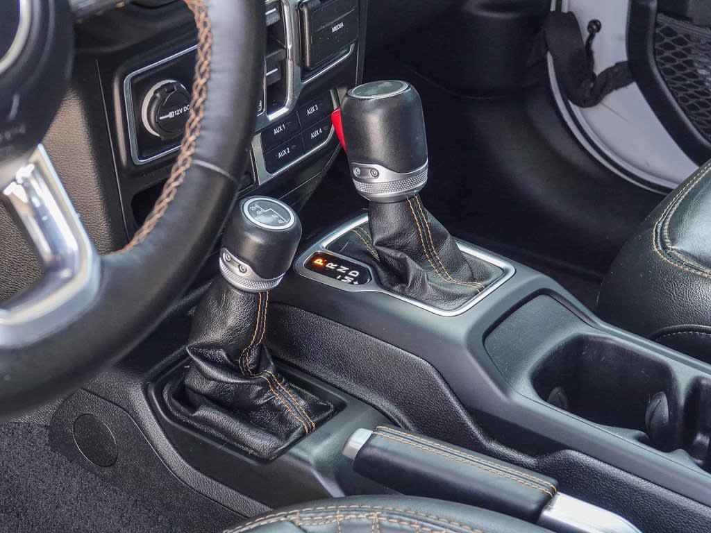 Thumbnail: 2021 Jeep Wrangler - 15