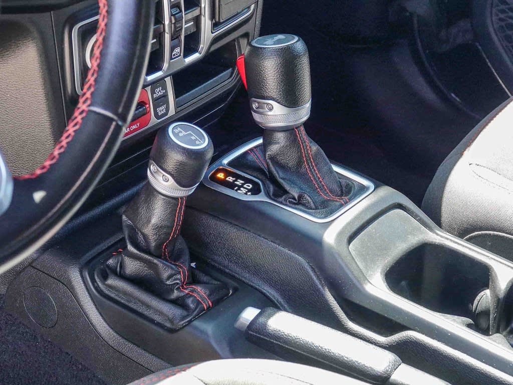 Thumbnail: 2022 Jeep Wrangler - 14