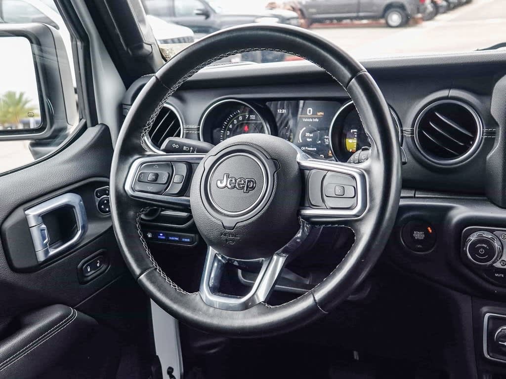 Thumbnail: 2022 Jeep Wrangler - 8