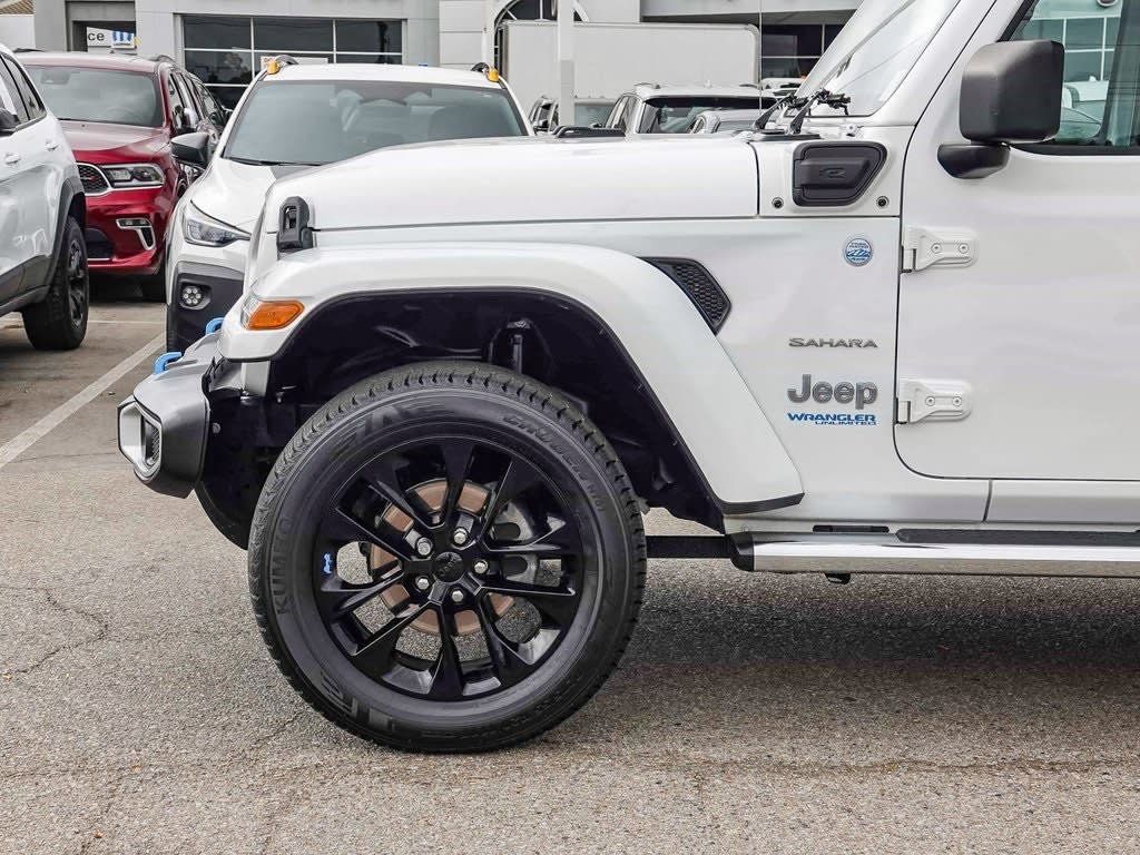 Thumbnail: 2022 Jeep Wrangler - 6