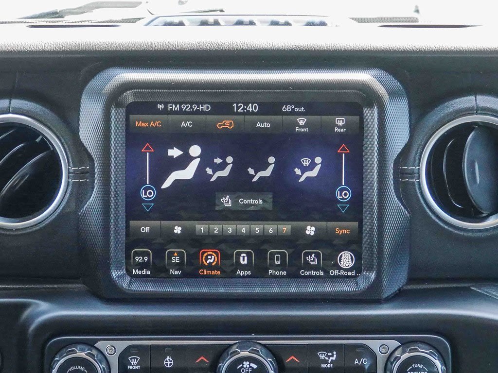 Thumbnail: 2021 Jeep Wrangler - 23