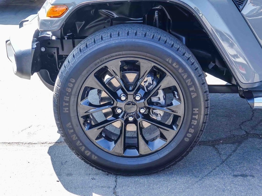 Thumbnail: 2021 Jeep Wrangler - 7