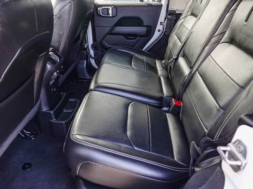 Thumbnail: 2022 Jeep Wrangler - 13