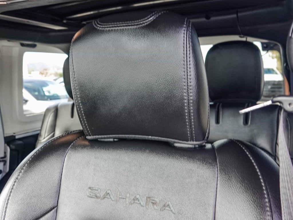 Thumbnail: 2022 Jeep Wrangler - 26