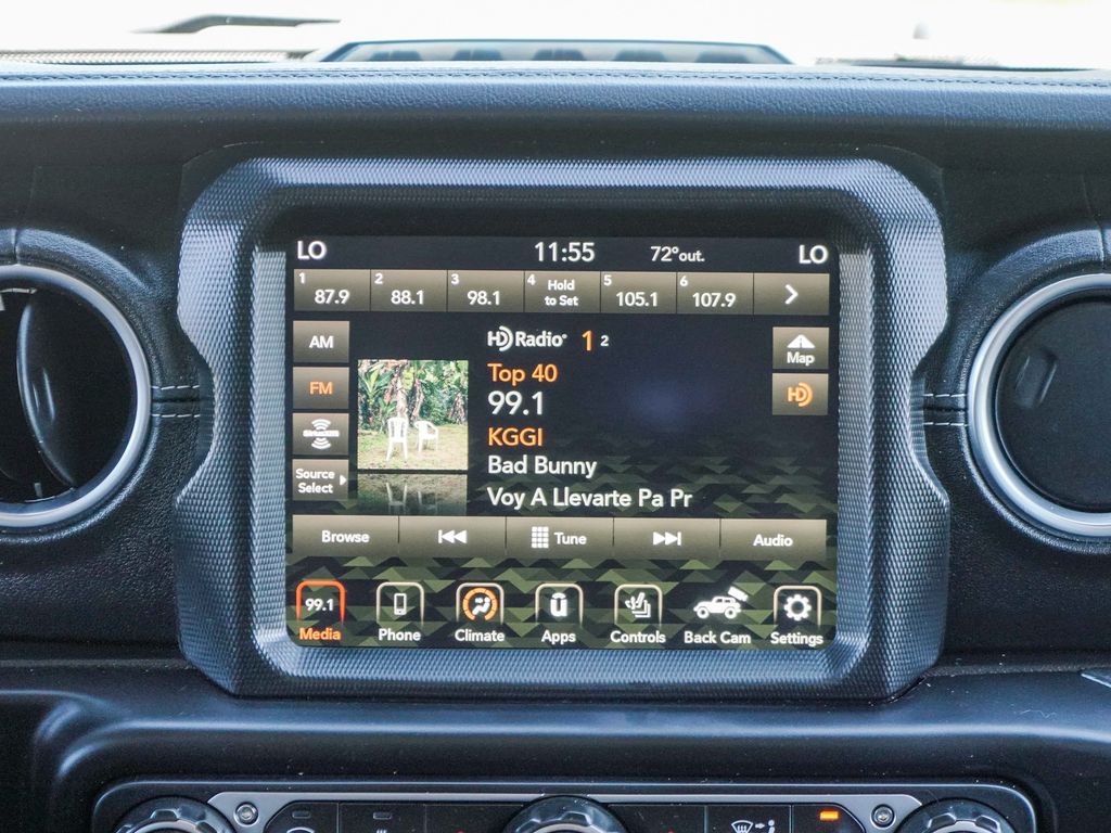 Thumbnail: 2023 Jeep Wrangler - 22