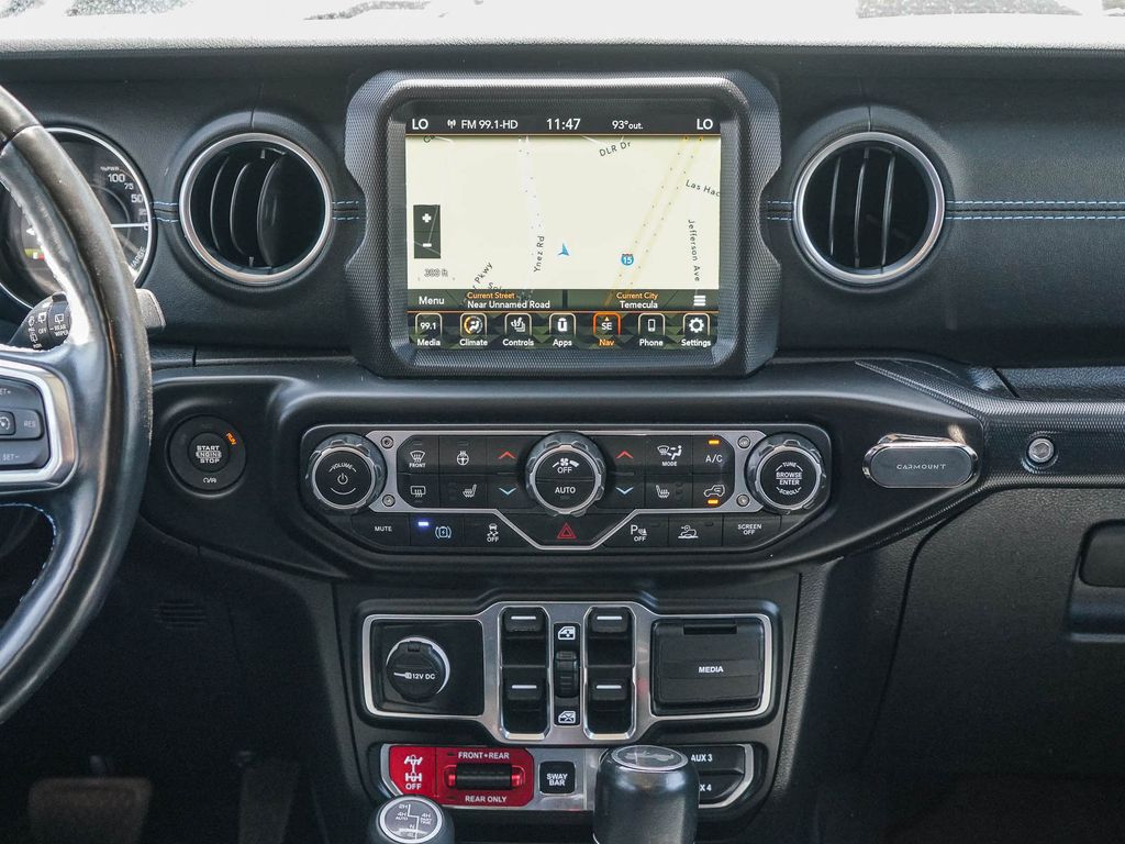 Thumbnail: 2021 Jeep Wrangler - 11