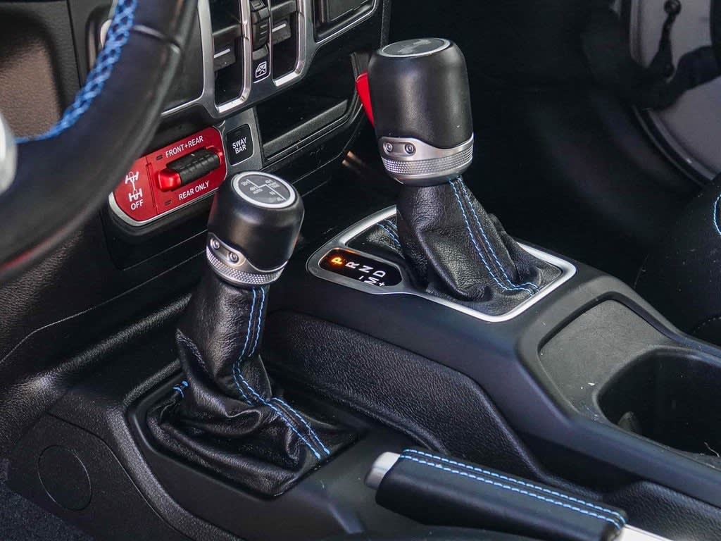 Thumbnail: 2022 Jeep Wrangler - 15