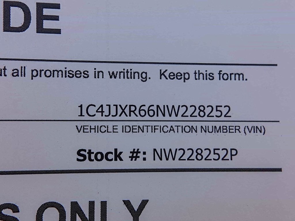 Thumbnail: 2022 Jeep Wrangler - 28