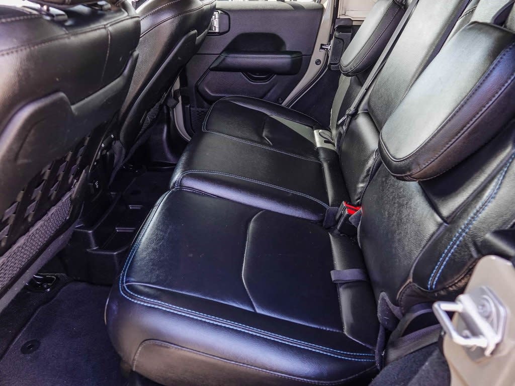 Thumbnail: 2022 Jeep Wrangler - 12