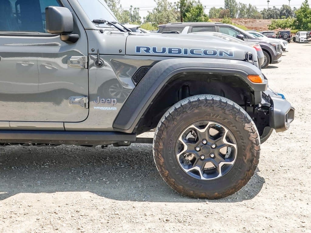 Thumbnail: 2022 Jeep Wrangler - 6