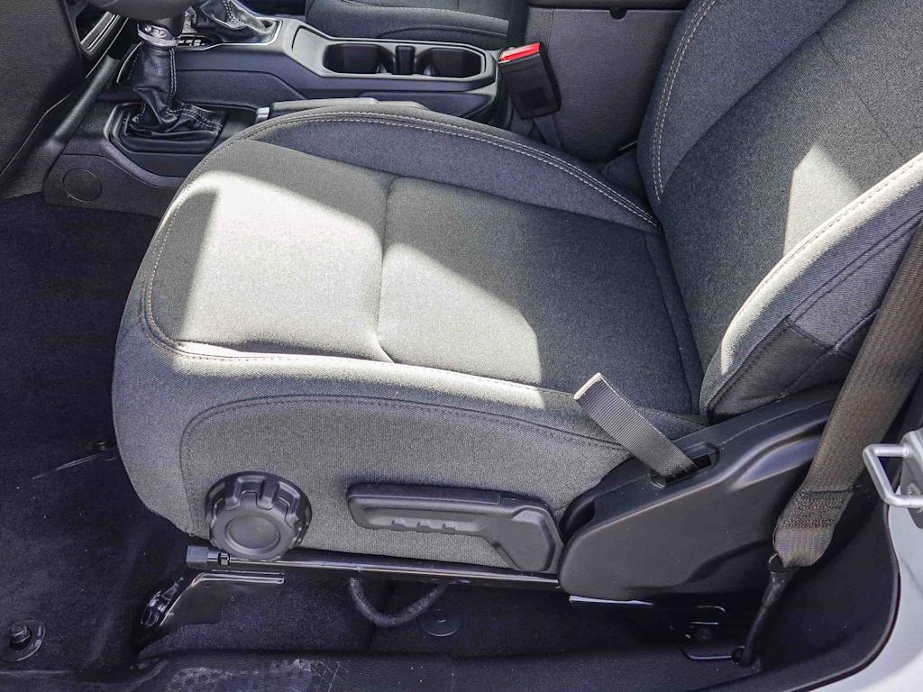 Thumbnail: 2026 Jeep Wrangler - 24