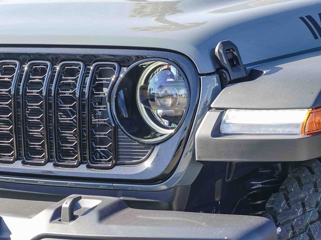 Thumbnail: 2026 Jeep Wrangler - 20