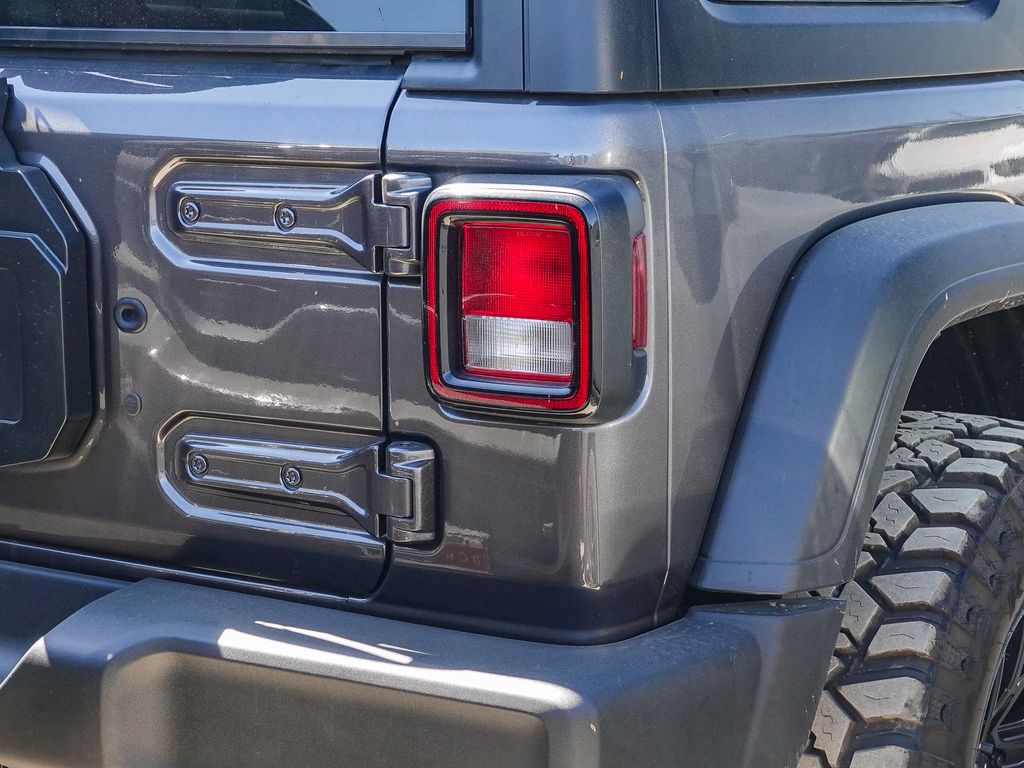 Thumbnail: 2026 Jeep Wrangler - 13