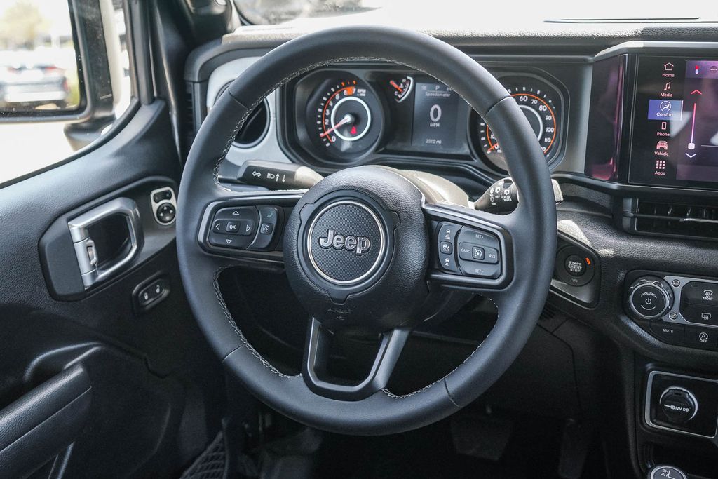 Thumbnail: 2026 Jeep Wrangler - 9