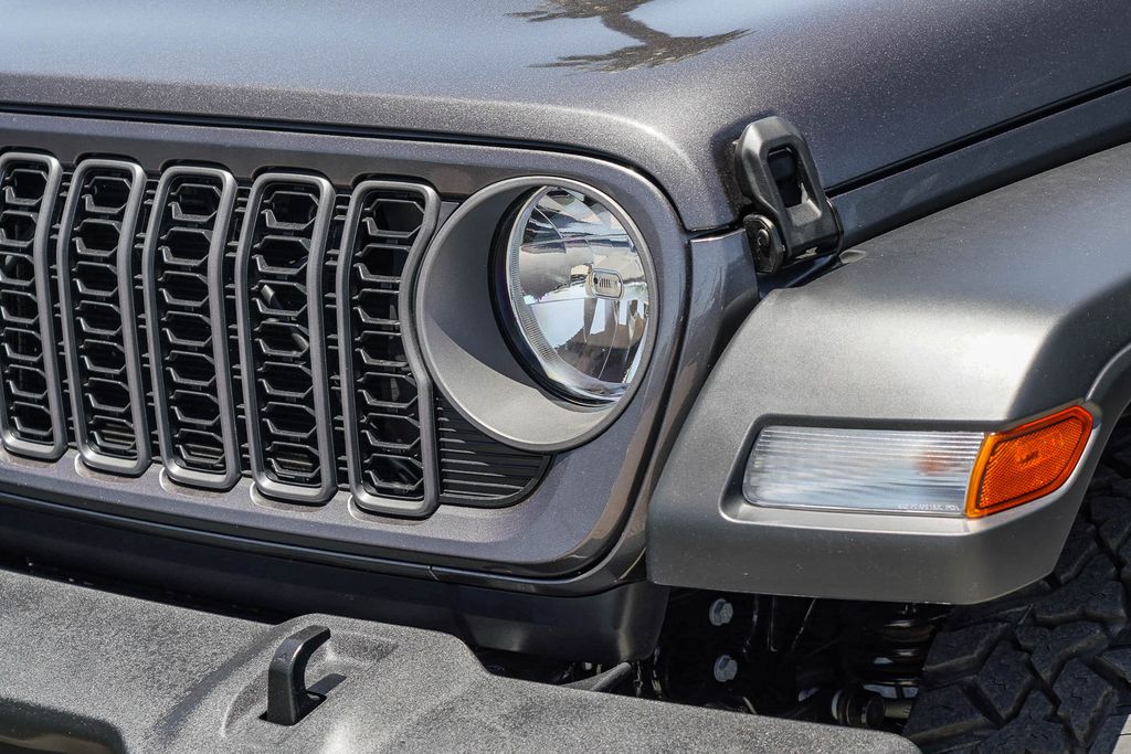 Thumbnail: 2026 Jeep Wrangler - 17
