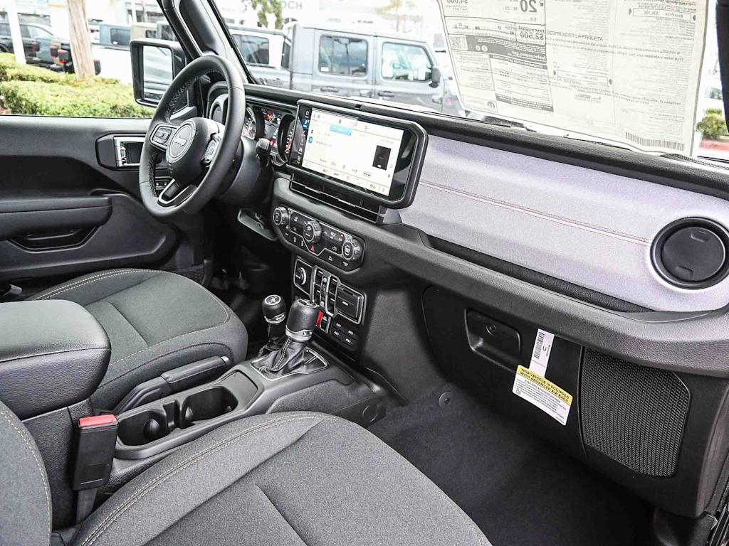 Thumbnail: 2026 Jeep Wrangler - 35