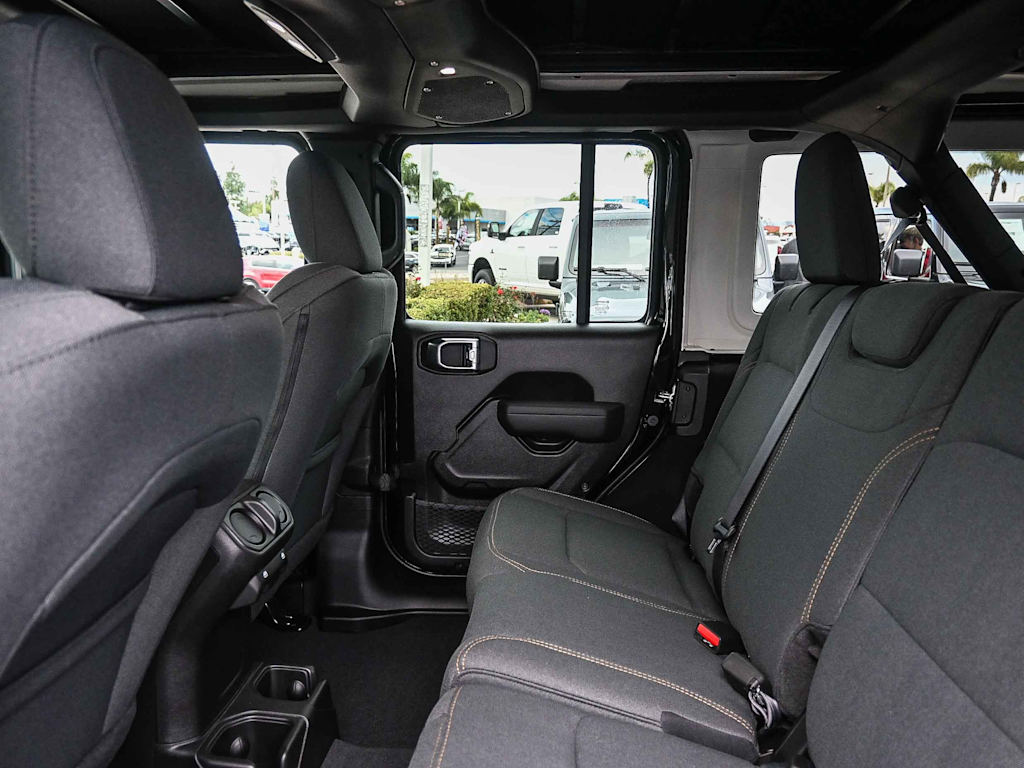 Thumbnail: 2026 Jeep Wrangler - 12